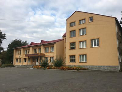 НСЗУ призупиняє оплати трьом лікарням Рівненщини. Як на це реагують в медзакладах НСЗУ призупиняє оплати трьом лікарням Рівненщини. Як на це реагують в медзакладах