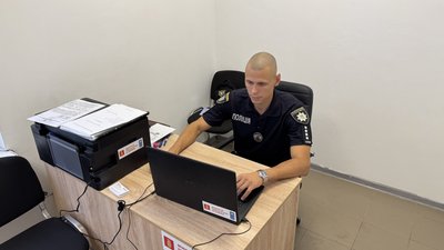 Забезпечити правопорядок: як у Миколаєві працюють поліцейські офіцери громади Забезпечити правопорядок: як у Миколаєві працюють поліцейські офіцери громади