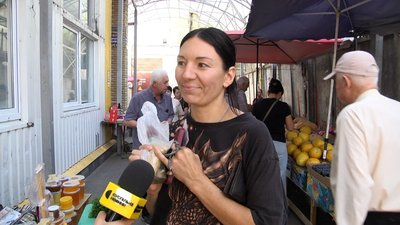 До 800 гривень за літр: скільки коштує мед на Житомирщині До 800 гривень за літр: скільки коштує мед на Житомирщині