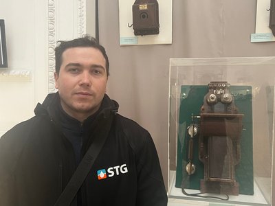 Від диму до дзвінка. У Дніпрі проходить виставка до 130-річчя появи телефонного зв'язку у місті Від диму до дзвінка. У Дніпрі проходить виставка до 130-річчя появи телефонного зв'язку у місті