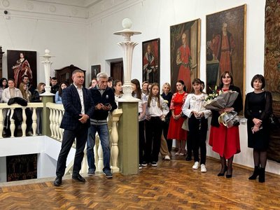 Виставка, вироби із соломи, Петро Левицький Виставка, вироби із соломи, Петро Левицький