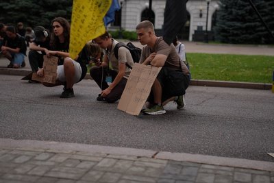 «Без МО – немає реформ». У Дніпрі девʼятий день мітингу проти відставки Михайла Федорова «Без МО – немає реформ». У Дніпрі девʼятий день мітингу проти відставки Михайла Федорова