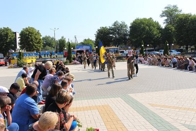 У Малій Висці на Кіровоградщині попрощались з бійцем Борисом Урсоловим У Малій Висці на Кіровоградщині попрощались з бійцем Борисом Урсоловим