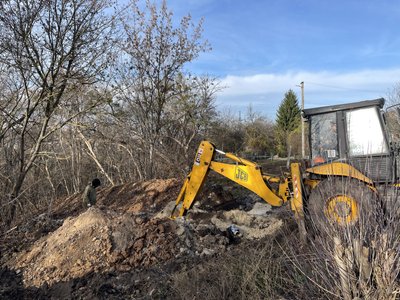 Які роботи проводять у Полтаві, аби відремонтувати аварійний серпантин на Монастирській Горі Які роботи проводять у Полтаві, аби відремонтувати аварійний серпантин на Монастирській Горі