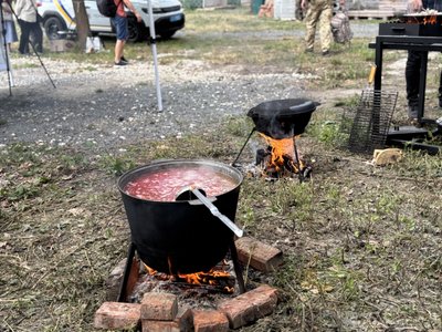 ветеранський борщ, рецепт борщу, борщ у казані, як варити борщ, червоний борщ ветеранський борщ, рецепт борщу, борщ у казані, як варити борщ, червоний борщ
