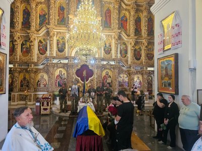 У Полтаві попрощалися з солдатом Олександром Поляковим, який загинув на війні з РФ У Полтаві попрощалися з солдатом Олександром Поляковим, який загинув на війні з РФ