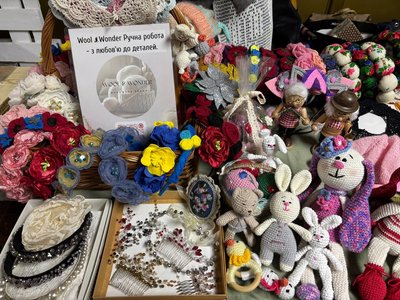 "Створено з любов'ю": у Бердичеві відбувся ярмарок майстрів на підтримку ЗСУ