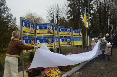 алея надії, джурин