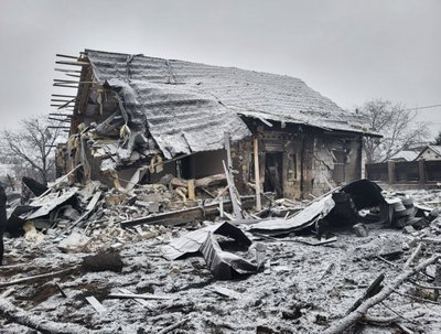 Наслідки ракетного удару по Києву, Дарницький район, 11 грудня 2023 року Наслідки ракетного удару по Києву, Дарницький район, 11 грудня 2023 року