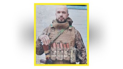 На Чернігівщині попрощалися з захисниками України Максимом Колишаком та Романом Петришиним На Чернігівщині попрощалися з захисниками України Максимом Колишаком та Романом Петришиним