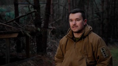 Спецпідрозділ РФ "Сенеж" атакував позиції прикордонників на Чернігівщині та розстріляв полонених Спецпідрозділ РФ "Сенеж" атакував позиції прикордонників на Чернігівщині та розстріляв полонених