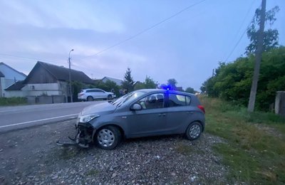 Внаслідок двох аварії на Закарпатті травмувалися троє неповнолітніх Внаслідок двох аварії на Закарпатті травмувалися троє неповнолітніх