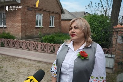 "Я вже тут, як вдома": у Троїцькому на Одещині колишній дитсадок став домом для переселенців