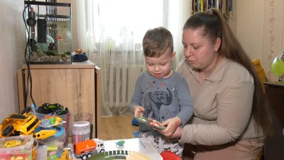 Марк з мамою Анастасією Гладиш Марк з мамою Анастасією Гладиш