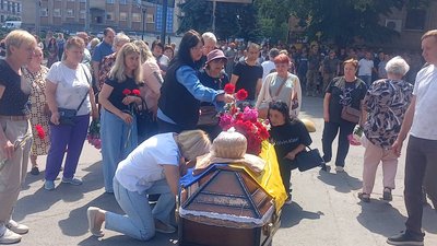 Був зниклим безвісти: на Черкащині попрощалися із захисником Був зниклим безвісти: на Черкащині попрощалися із захисником