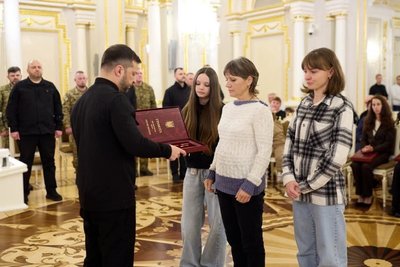 дружина героя україни дружина героя україни