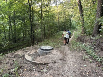 Жителі мікрорайону Яр Полтавської ТГ впродовж 3 років вимагають відремонтувати колектор Жителі мікрорайону Яр Полтавської ТГ впродовж 3 років вимагають відремонтувати колектор