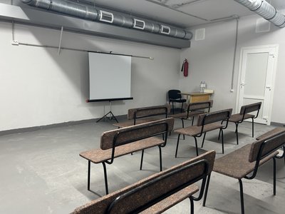 У Кременчуцькому університеті імені Остроградського облаштували підземні аудиторії: що кажуть студенти У Кременчуцькому університеті імені Остроградського облаштували підземні аудиторії: що кажуть студенти