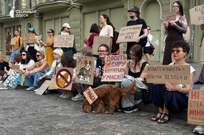 Ракетні атаки РФ на Одещину: є загиблі та травмовані. Хроніка 1605-го дня війни Ракетні атаки РФ на Одещину: є загиблі та травмовані. Хроніка 1605-го дня війни