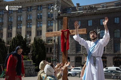 Релігійна акція на Хрещатику напередодні Великодня у Києві 4 травня 2024 року Релігійна акція на Хрещатику напередодні Великодня у Києві 4 травня 2024 року