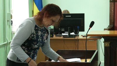 Провину визнає частково: у Чернігові почали розгляд справи директора обласного центру соцадаптації Миколи Романова Провину визнає частково: у Чернігові почали розгляд справи директора обласного центру соцадаптації Миколи Романова