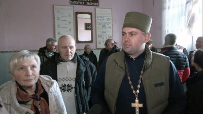 Одна церква на два села: у громаді на Волині зібрали повторні збори щодо переходу в ПЦУ Одна церква на два села: у громаді на Волині зібрали повторні збори щодо переходу в ПЦУ