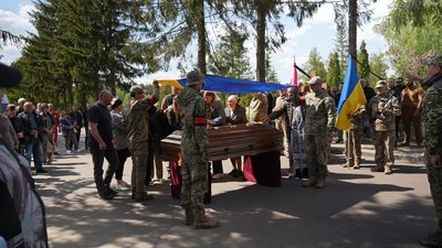 “Воював з 2014 року”: у Сумах поховали командира-штурмовика Богдана Рудику “Воював з 2014 року”: у Сумах поховали командира-штурмовика Богдана Рудику