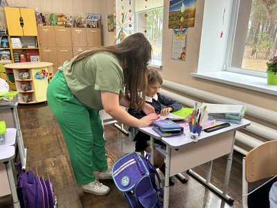 Зруйновані школи і життя в окупації: як на Полтавщині освоїлися дві вчительки із Донеччини Зруйновані школи і життя в окупації: як на Полтавщині освоїлися дві вчительки із Донеччини