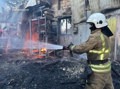 У Радомишлі горіло деревообробне підприємство — що відомо