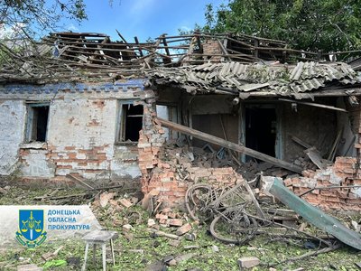 Армія РФ обстріляла Селидове: дві людини загинули, троє поранені Армія РФ обстріляла Селидове: дві людини загинули, троє поранені