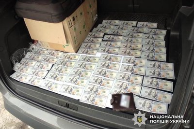 За 6000 доларів хотів вивезти призовника: Вінничанина підозрюють в організації незаконного перетину кордону для призовників За 6000 доларів хотів вивезти призовника: Вінничанина підозрюють в організації незаконного перетину кордону для призовників