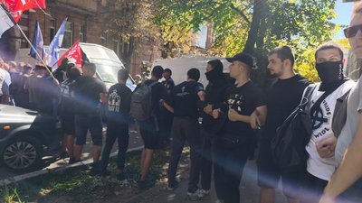 У центрі Харкова сталася штовханина між учасниками акції проти проведення "ХарківПрайду"