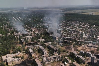 Перемішують бетон із землею: деталі боїв за Часів Яр та Торецьк Перемішують бетон із землею: деталі боїв за Часів Яр та Торецьк