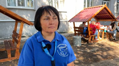 Психологиня гуманітарної місії "Проліска" Оксана Сивокінь Донецька область Психологиня гуманітарної місії "Проліска" Оксана Сивокінь Донецька область