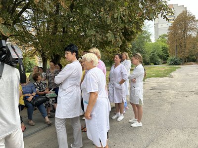 У Кременчуці вшосте протестували проти об’єднання лікарень У Кременчуці вшосте протестували проти об’єднання лікарень