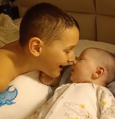 Донька Максима Дячука Даринка народилась через два з половиною місяці після його загибелі, грудень 2023 року, Хмельницький Донька Максима Дячука Даринка народилась через два з половиною місяці після його загибелі, грудень 2023 року, Хмельницький