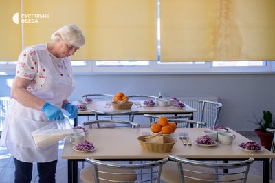 Оновлені харчоблоки Одещини: як реформа відобразилась на умовах роботи шкільних кухарів Оновлені харчоблоки Одещини: як реформа відобразилась на умовах роботи шкільних кухарів