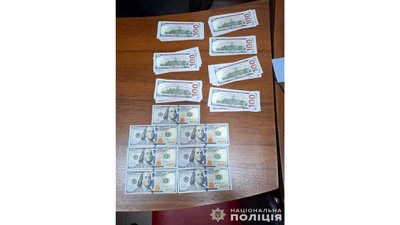 Продавали гуманітарні авто: на Чернігівщині викрили угрупування, яке продавало автівки, завезені як допомогу для ЗСУ Продавали гуманітарні авто: на Чернігівщині викрили угрупування, яке продавало автівки, завезені як допомогу для ЗСУ