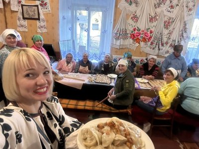 Смаколики на фронт: волонтери з Тартак на Вінниччині зліпили понад мільйон вареників для захисників Смаколики на фронт: волонтери з Тартак на Вінниччині зліпили понад мільйон вареників для захисників