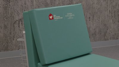 15 крісел-ліжок передали Рівненській обласній дитячій лікарні благодійники