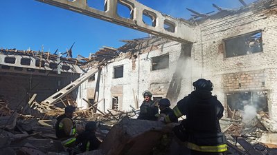 Наслідки обстрілу Слов’янськ Донецька область 19 серпня 2025 рік Наслідки обстрілу Слов’янськ Донецька область 19 серпня 2025 рік