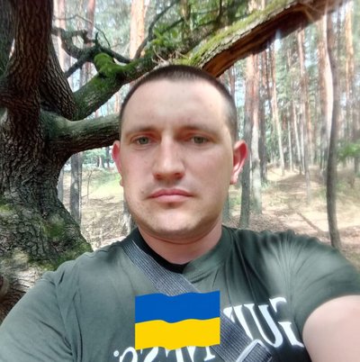 Житомирська громада провела в останню путь свого полеглого оборонця Євгена Рибачка Житомирська громада провела в останню путь свого полеглого оборонця Євгена Рибачка