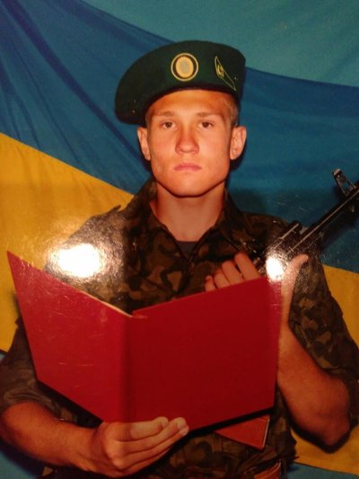 “Доця в мене істинна прикордонниця”: як служать у війську батько з донькою “Доця в мене істинна прикордонниця”: як служать у війську батько з донькою