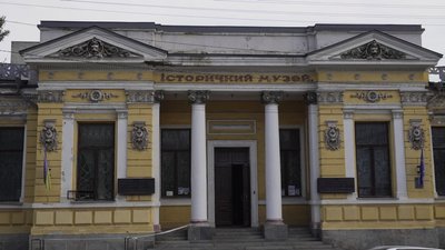 Десять місць у Дніпрі, які варто відвідати Десять місць у Дніпрі, які варто відвідати