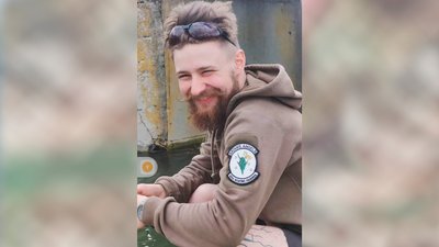 На Чернігівщині поховали Юрія Федюкіна, Дмитра Могилевця та Микиту Сержана, які загинули на сході України На Чернігівщині поховали Юрія Федюкіна, Дмитра Могилевця та Микиту Сержана, які загинули на сході України