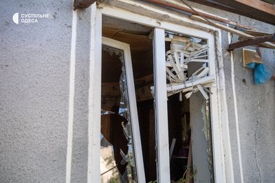 84-річного чоловіка діставали з-під завалів: РФ ударила по Одещині вдень 31 липня 84-річного чоловіка діставали з-під завалів: РФ ударила по Одещині вдень 31 липня