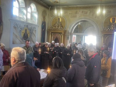 На Черкащині громада попрощалася із захисником На Черкащині громада попрощалася із захисником