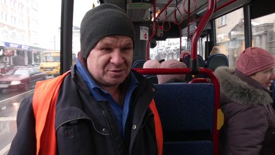 У Рівному запустили два нові автобусні маршрути замість №39 та №49. Що кажуть люди У Рівному запустили два нові автобусні маршрути замість №39 та №49. Що кажуть люди