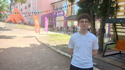 "Дитину постійно били": батьки скаржаться на булінг у таборі "Артек Прикарпаття" на Львівщині "Дитину постійно били": батьки скаржаться на булінг у таборі "Артек Прикарпаття" на Львівщині