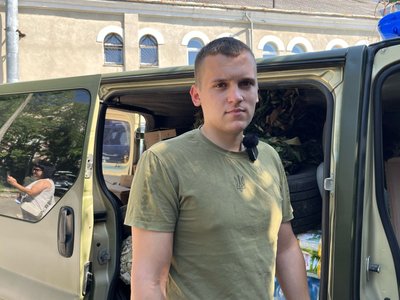 Волонтер Василь Руденький, допомога, ЗСУ, Тернопільщина Волонтер Василь Руденький, допомога, ЗСУ, Тернопільщина